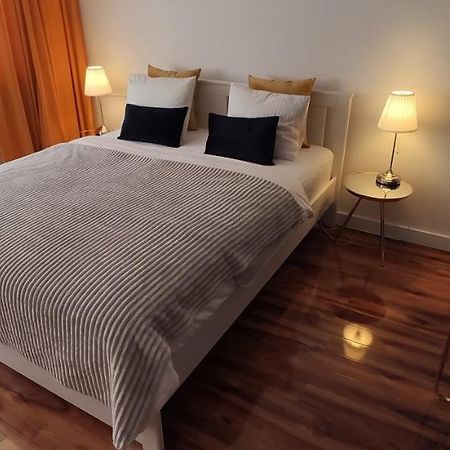 Comfortable Studio Old Town/New City Варшава Екстер'єр фото